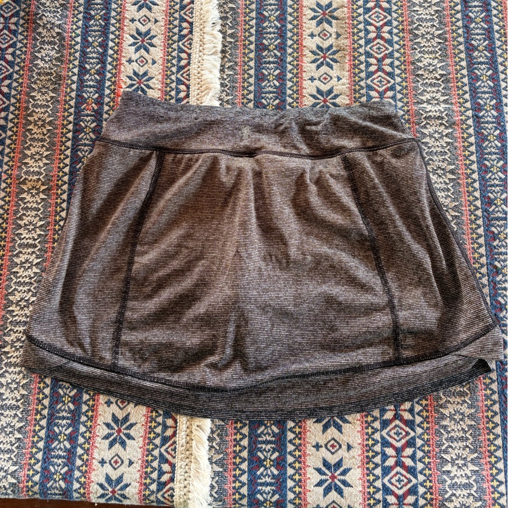 Women’s Tek Gear Grey Black Striped Athletic Tennis Skort size S - Picture 4 of 5